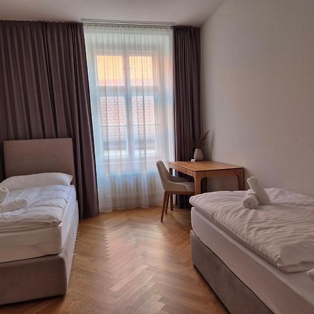 Laurinska 1 Apartments Bratislava Esterno foto