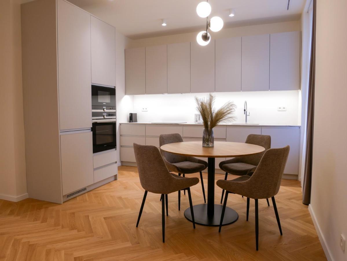 Laurinska 1 Apartments Bratislava Esterno foto
