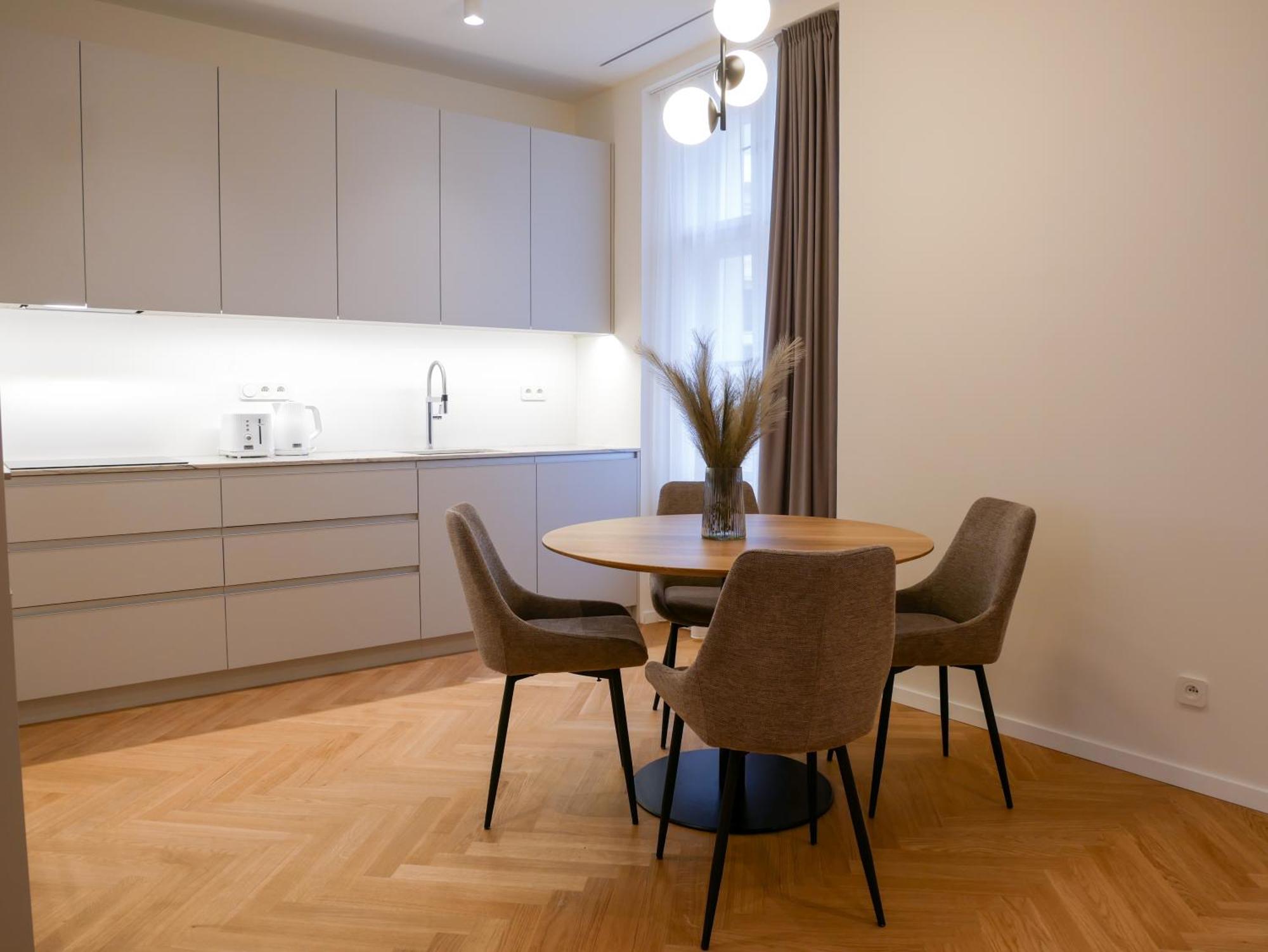 Laurinska 1 Apartments Bratislava Esterno foto