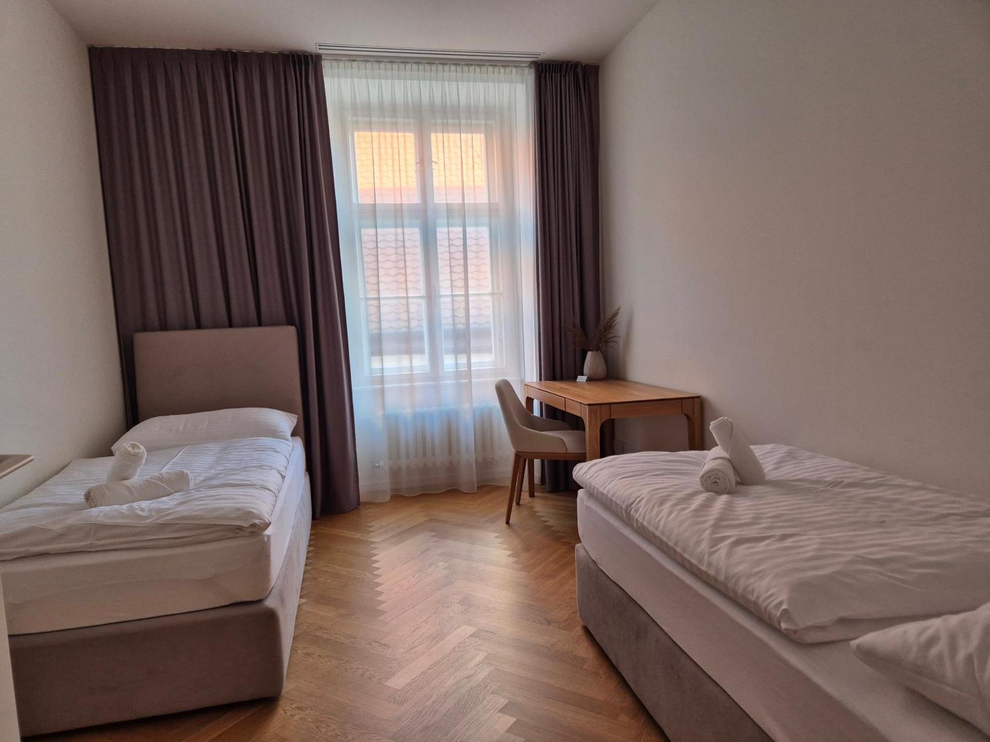Laurinska 1 Apartments Bratislava Esterno foto
